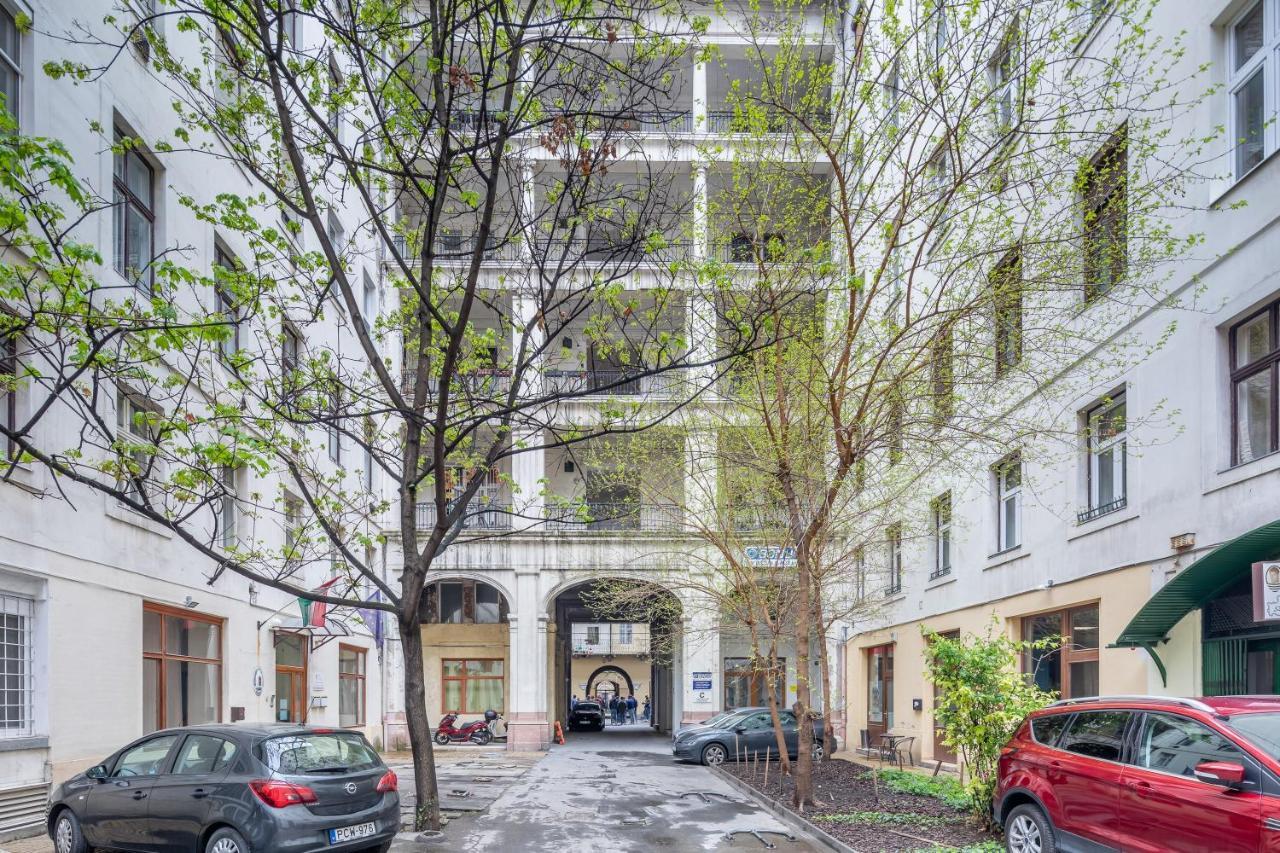 Convenient Super Central Stay Budapest Exterior foto